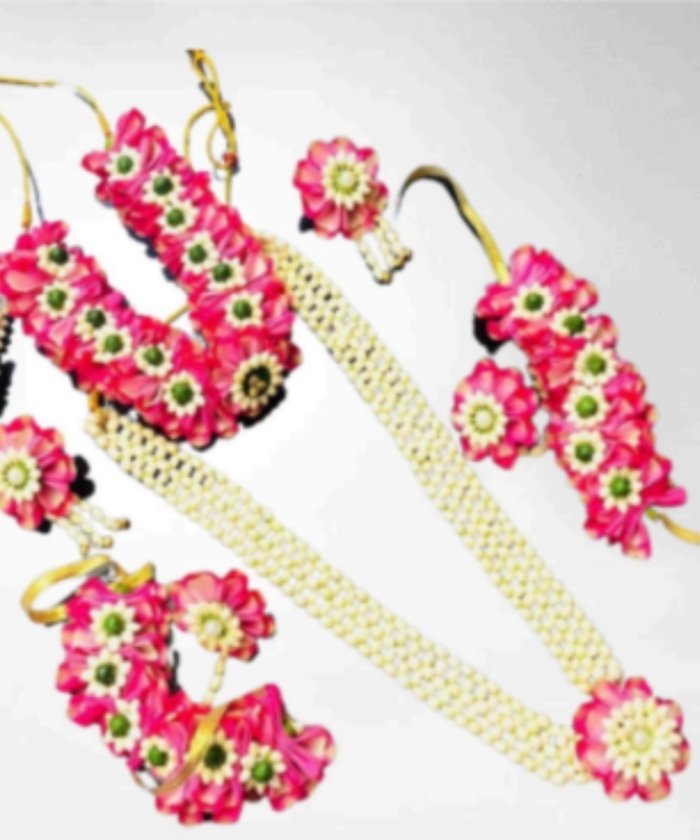 Flower Jewellery 302